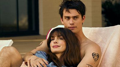 bild aus der news Nach "Als du mich sahst": Amazon macht weitere Bestseller-Verfilmung mit Anne Hathaway und der Cast wächst