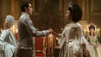 bild aus der news "Into The Deep Blue": Stars aus "Bridgerton" und "Maxton Hall" treffen in neuem Coming-of-Age-Film aufeinander