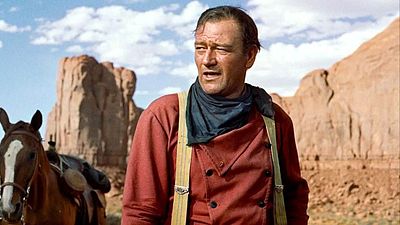 bild aus der news "Er hielt sich so weit wie möglich von ihr fern": Diese Schauspiel-Ikone hat John Wayne mächtig eingeschüchtert