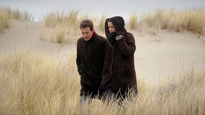 bild aus der news Heute Abend streamen: Diese meisterhafte Bestseller-Verfilmung mit Starbesetzung ist einer der besten Thriller des letzten Jahrzehnts!