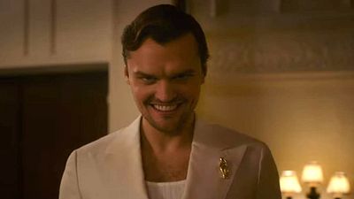 bild aus der news Erkennt ihr direkt, wer sein berühmter Vater ist? Sohn von Schauspiel-Legende in heiß erwartetem Horror-Sequel