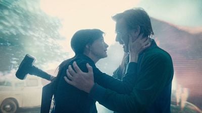 bild aus der news Der Dino-Blockbuster des Sommers: Hier ist der lange Trailer zu "The End Of Oak Street" mit Anne Hathaway und Ewan McGregor