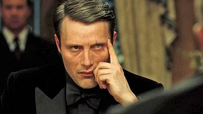 bild aus der news "Er war schlecht": So trieb Daniel Craig seinen "Casino Royale"-Gegenspieler Mads Mikkelsen zur Verzweiflung