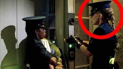 bild aus der news "Zurück in die Zukunft 2": Das Gesicht dieser Figur ist nie klar zu erkennen – und das hat einen ganz bestimmten Grund!