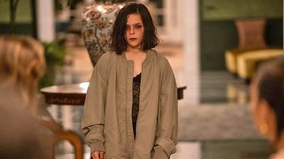Für Fans wendungsreicher Psycho-Thriller: Trailer zur Bestseller-Verfilmung "Ich bin der Abgrund" – exklusiv auf FILMSTARTS