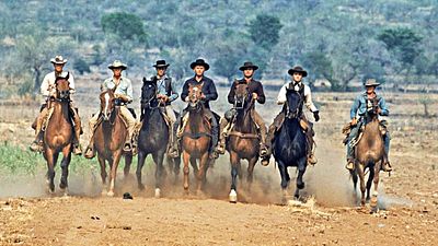 bild aus der news Ultimativer Western-Kult neu im Heimkino: Diese legendäre Action-Saga teilt sich dieselbe Inspiration wie "Star Wars"!