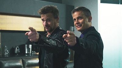 bild aus der news 2 Kult-Stars gegen einen Irren mit Vorschlaghammer: Brutale Crime-Action im Trailer zu "Ruthless Bastards"