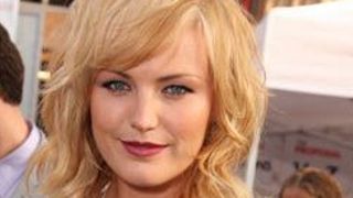 bild aus der news Malin Akerman an der Seite von Nicolas Cage in "Medallion"