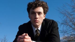 Aaron Johnson heiß begehrt: Oliver Stones "Savages" und "Anna Karenina"