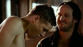 bild aus der news "Rubbeldiekatz": Drei neue Filmclips zu Matthias Schweighöfers Verwechslungskomödie