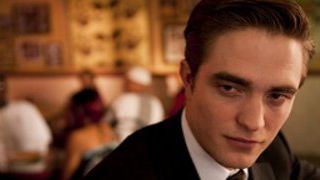 bild aus der news Coole Bilder: Robert Pattinson stellt Szenen aus David-Cronenberg-Filmen nach