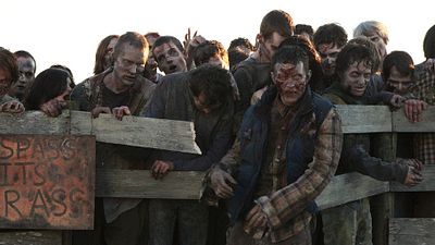 bild aus der news "The Walking Dead": Coole Figuren-Poster zur dritten Staffel der Zombie-Serie