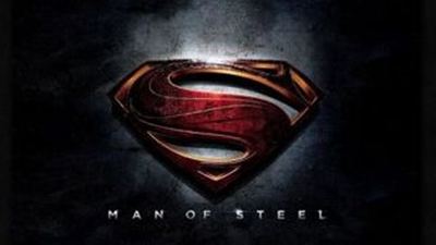 Neues Heldenfoto von Henry Cavill als "Superman: Man of Steel"