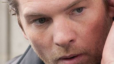 bild aus der news "For the Dogs": Sam Worthington im neuen Thriller von Phillip Noyce