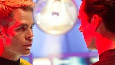 bild aus der news Kirk und der mysteriöse Bösewicht: Zwei neue Bilder zu "Star Trek Into Darkness"