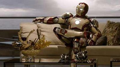 bild aus der news "Iron Man 3": Neues Poster zeigt Pepper in den Armen ihres Helden