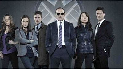 bild aus der news "Marvel's Agents of S.H.I.E.L.D.": Erster actiongeladener Trailer zur "Avengers"-Serie mit Clark Gregg plus Viral-Clips mit Iron Man und Hulk