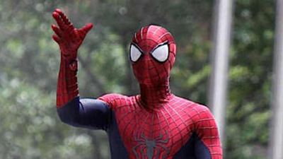 "The Amazing Spider-Man 2": Titelheld, Mini-Spider-Man und Paul Giamatti in Rhino-Montur auf neuen Setbildern