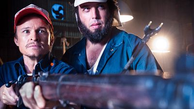 bild aus der news Jugendliche als Düngermittel: Erster Trailer zur Horror-Komödie "100 Bloody Acres" (läuft auf dem Fantasy Filmfest 2013)