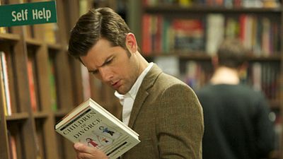 bild aus der news Adult Children Of Divorce: Erster humorvoller Trailer zu "A.C.O.D" mit Adam Scott als Scheidungskind