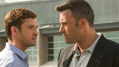 bild aus der news Justin Timberlake und Ben Affleck geraten im coolen neuen Trailer zum Thriller "Runner Runner" aneinander