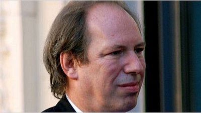 bild aus der news "Batman vs. Superman": Hans Zimmer hält die Reaktionen auf Ben Afflecks Verpflichtung als Batman für "bösartig"