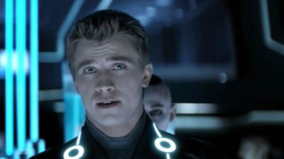 "Tron: Legacy"-Star Garrett Hedlund wird zu Captain Hook in "Peter Pan"-Vorgeschichte "Pan"
