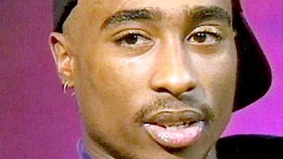 "Boyz N The Hood"-Regisseur John Singleton überarbeitet das Skript zum "Tupac"-Biopic und führt die Regie