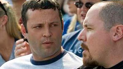 bild aus der news "Iron Man"-Regisseur Jon Favreau spielt an der Seite von Vince Vaughn im neuen Thriller "Term Life"