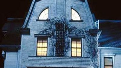 bild aus der news "Maniac"-Regisseur Franck Khalfoun inszeniert neuen "Amityville"-Horror + Jennifer Jason Leigh ("Weeds") übernimmt Hauptrolle