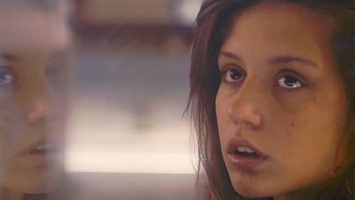 bild aus der news "Blau ist eine warme Farbe"-Schönheit Adèle Exarchopoulos an der Seite von Idris Elba im Action-Thriller "Bastille Day"