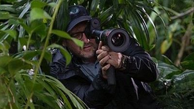 bild aus der news Blutige Hand: Colin Trevorrow twittert weiteres Bild vom "Jurassic World"-Set
