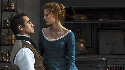 bild aus der news Jessica Chastain und Colin Farrell spielen im ersten Trailer zu "Fräulein Julie" mit dem Feuer