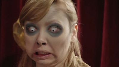 bild aus der news Ein Zombie singt: Trailer zur Horror-Musical-Parodie "My Fair Zombie"