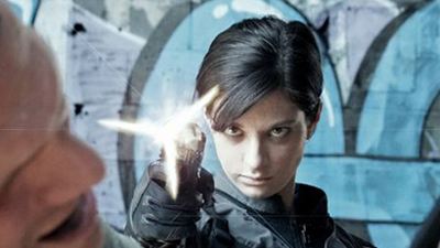 Ein weiblicher Killer-Cyborg läuft Amok: Deutscher Trailer zum Sci-Fi-Actioner "Terminator Rising"