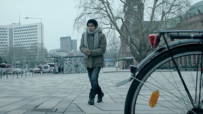 bild aus der news "Guten Tag, Ramón": Trailer zum gefühlvollen Drama mit Kristyan Ferrer und Ingeborg Schöner