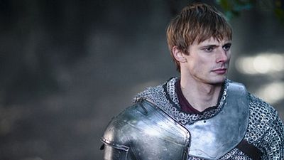 bild aus der news "Damien": Bradley James übernimmt Hauptrolle in der Serie zu "Das Omen", Shekhar Kapur führt Regie