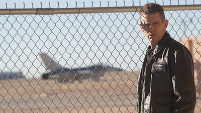 "Good Kill": Deutscher Trailer zum Kriegsfilm mit Ethan Hawke und "X-Men"-Star January Jones