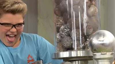 bild aus der news Erster Trailer zur Comedy-Serie "Richie Rich" mit Jake Brennan als stinkreiches Kind