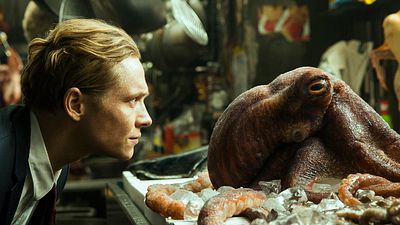 bild aus der news "Der Nanny": Erster Trailer zur neuen Komödie von und mit Matthias Schweighöfer