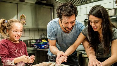 bild aus der news Exklusive Trailerpremiere zur Culture-Clash-Komödie "Marry Me!"