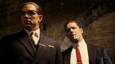 bild aus der news Tom Hardy als Reggie und Ronnie Kray im neuen Trailer zu Brian Helgelands Gangster-Thriller "Legend"