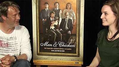 bild aus der news Ein Huhn für gewisse Stunden: FILMSTARTS-Interview zu "Men & Chicken" mit Mads Mikkelsen und Regisseur Anders Thomas Jensen