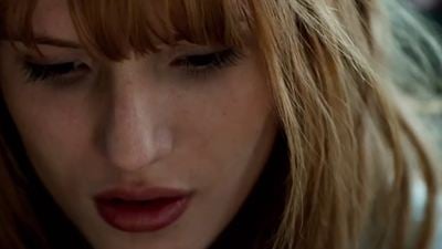 "Big Sky": Im spannungsgeladenen Trailer zum Thriller muss Bella Thorne über sich hinauswachsen