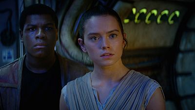 bild aus der news "Star Wars"-Video macht euch in 7 Minuten fit für "Episode VII – Das Erwachen der Macht"