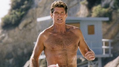 bild aus der news "Baywatch": David Hasselhoff ist offiziell an Bord des Rettungsschwimmer-Abenteuers