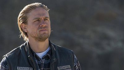 bild aus der news Exklusives Video zum Heimkinostart der siebten "Sons Of Anarchy"-Staffel: Charlie Hunnam erklärt seine Tattoos