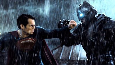 "Batman V Superman: Dawn Of Justice": Neuer Trailer zur längeren Ultimate Edition mit R-Rating