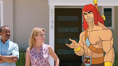 bild aus der news "Son Of Zorn": Ein animierter Krieger macht im neuen Trailer zur Comedyserie der "LEGO Movie"-Macher eine reale Vorstadt unsicher