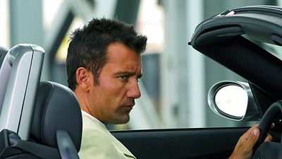 bild aus der news Clive Owen ist wieder der "Driver": Neill Blomkamp macht neuen Kurzfilm der hochklassigen Reihe